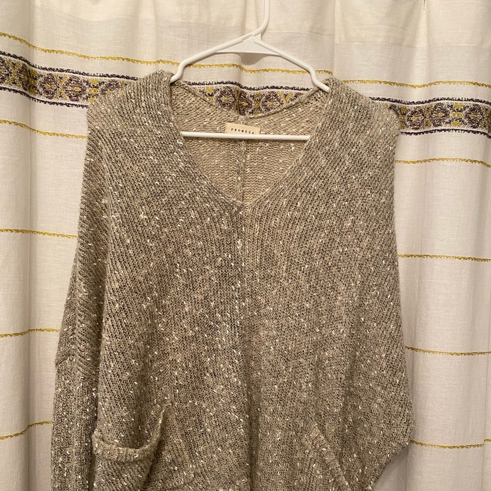 Grey sweater